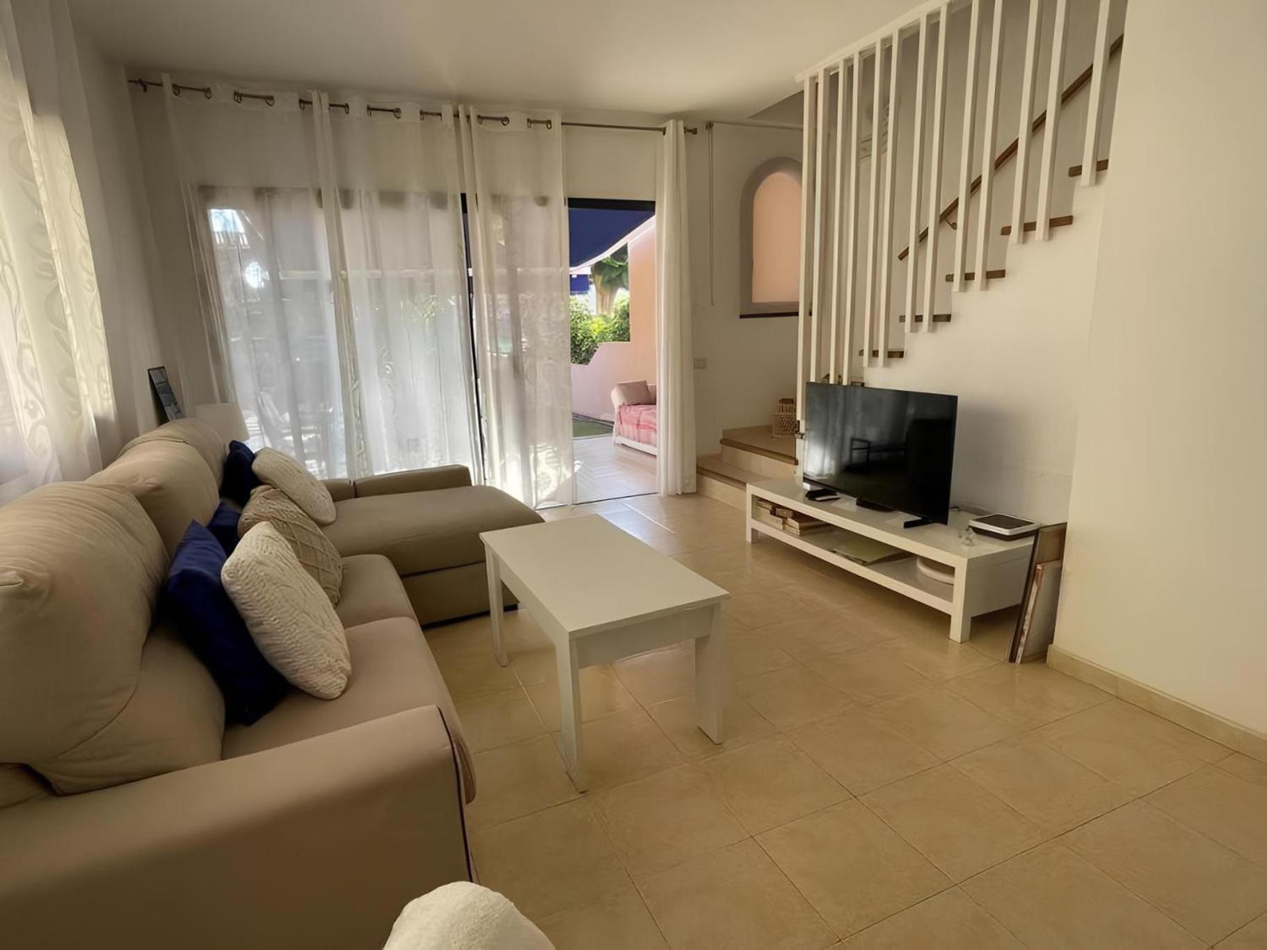 Bonita Villa Con Propio Entrada Y Con Piscina San Bartolomé Eksteriør billede